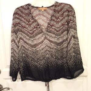Ellen Tracy Sheer-ish top with drawstring waist